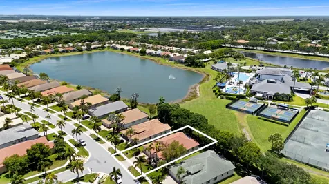8245 Marsala Way Boynton Beach FL 33472
