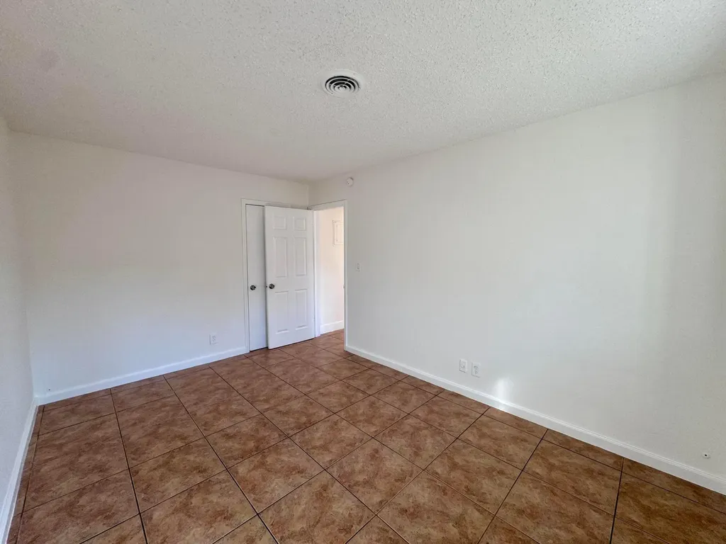 3101 NE 7th Avenue Pompano Beach FL 33064
