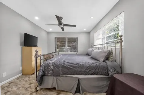 176 Upminster H Deerfield Beach FL 33442