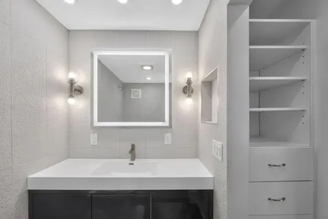 176 Upminster H Deerfield Beach FL 33442