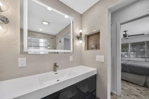 176 Upminster H Deerfield Beach FL 33442