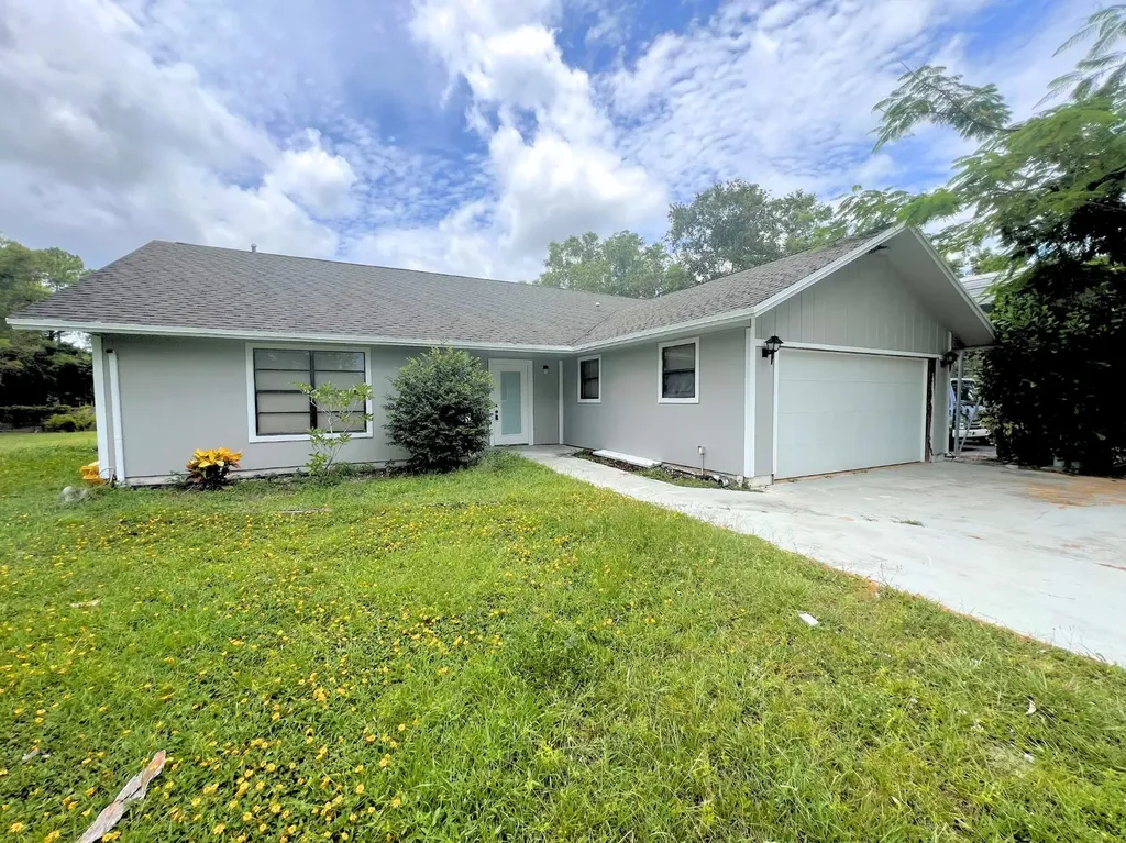 4811 N 122nd Drive Drive N The Acreage FL 33411