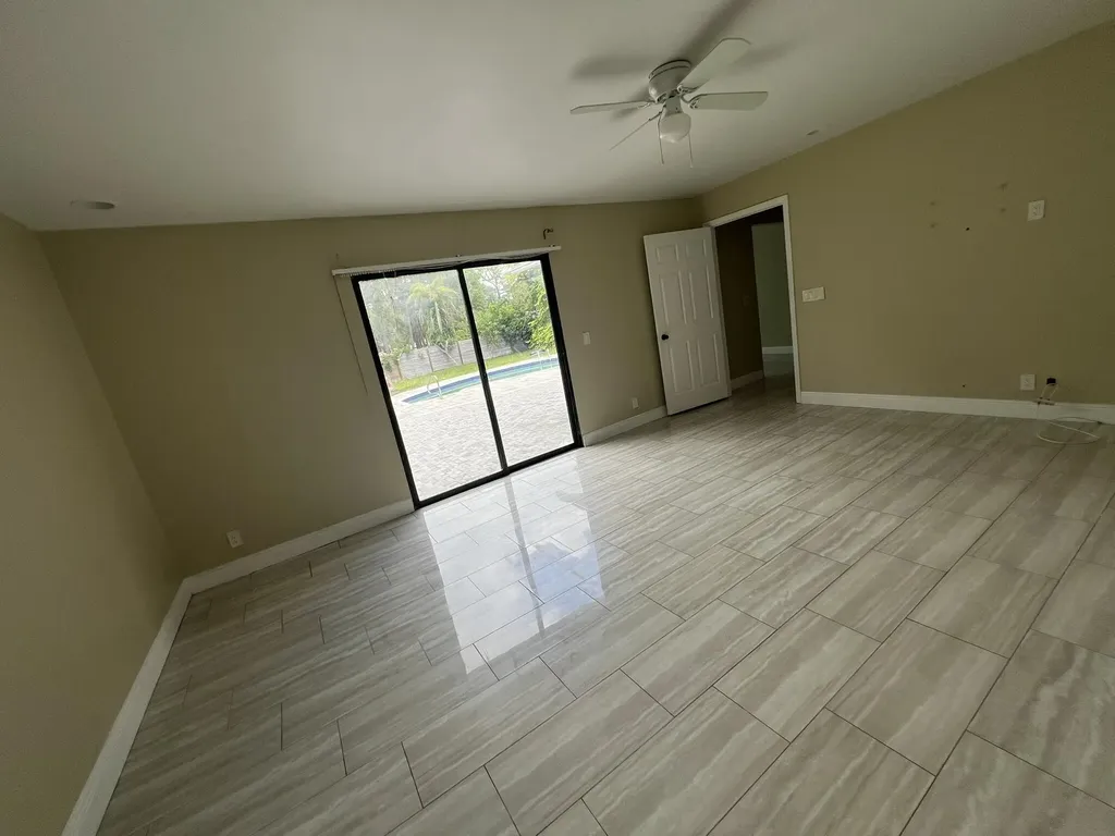 4811 N 122nd Drive Drive N The Acreage FL 33411