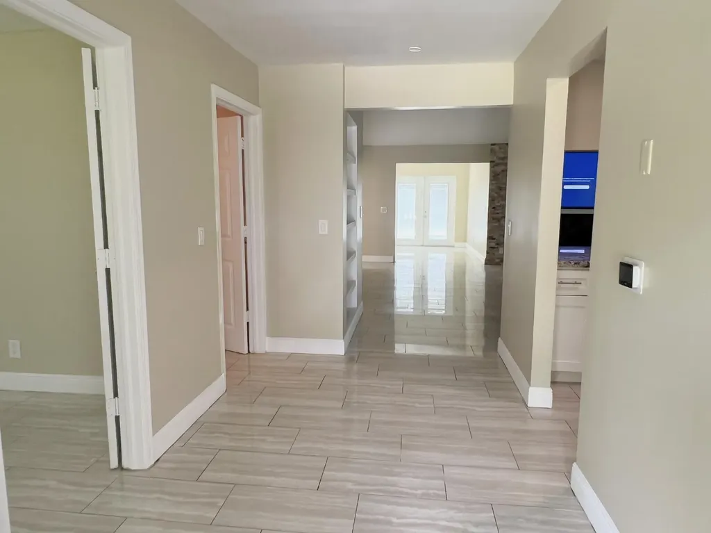 4811 N 122nd Drive Drive N The Acreage FL 33411