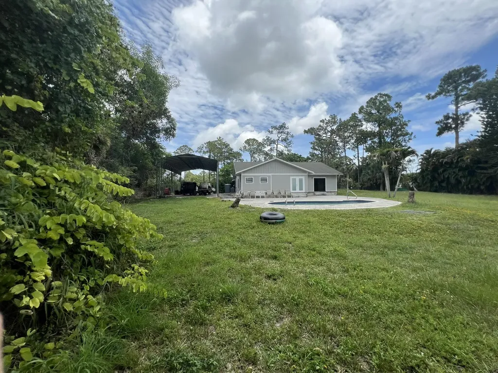 4811 N 122nd Drive Drive N The Acreage FL 33411