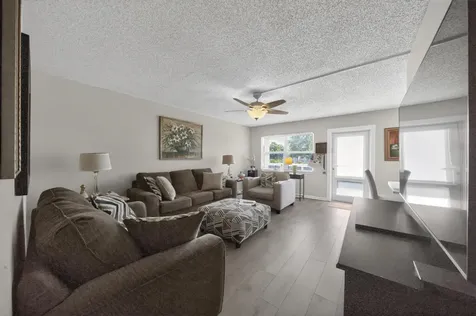 2002 Berkshire Deerfield Beach FL 33442