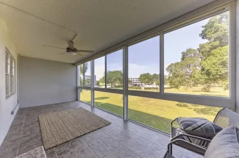 2002 Berkshire Deerfield Beach FL 33442