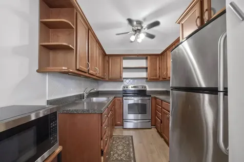 2002 Berkshire Deerfield Beach FL 33442