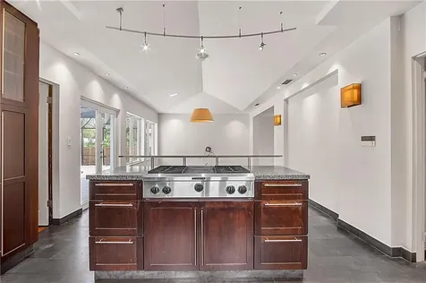 551 NE 53rd Street Miami FL 33137
