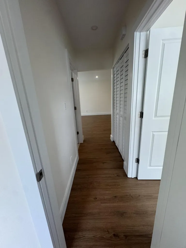 725 NE 160th Terrace Miami FL 33162