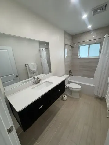 725 NE 160th Terrace Miami FL 33162