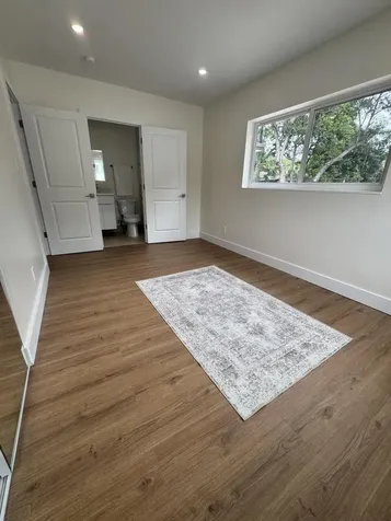 725 NE 160th Terrace Miami FL 33162