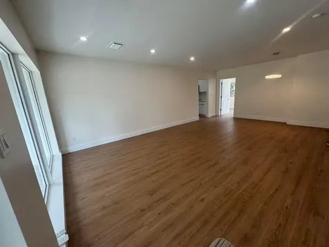 725 NE 160th Terrace Miami FL 33162
