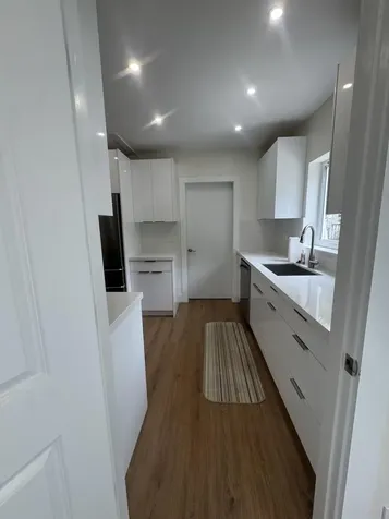 725 NE 160th Terrace Miami FL 33162