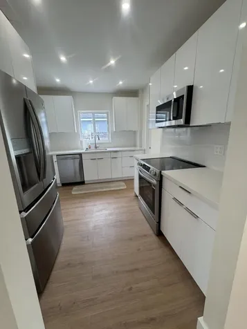 725 NE 160th Terrace Miami FL 33162