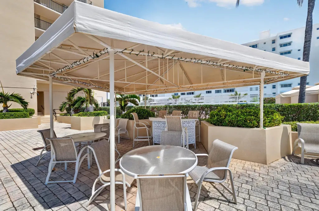 1900 S Ocean Boulevard Lauderdale By The Sea FL 33062