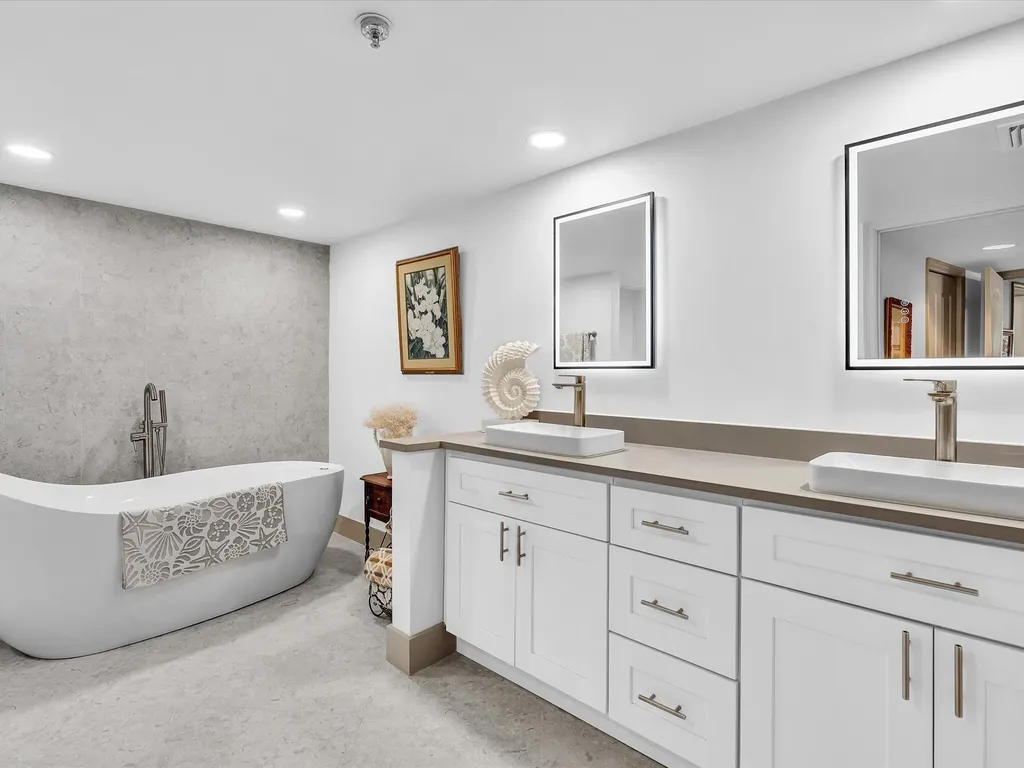 3360 S Ocean Boulevard Palm Beach FL 33480