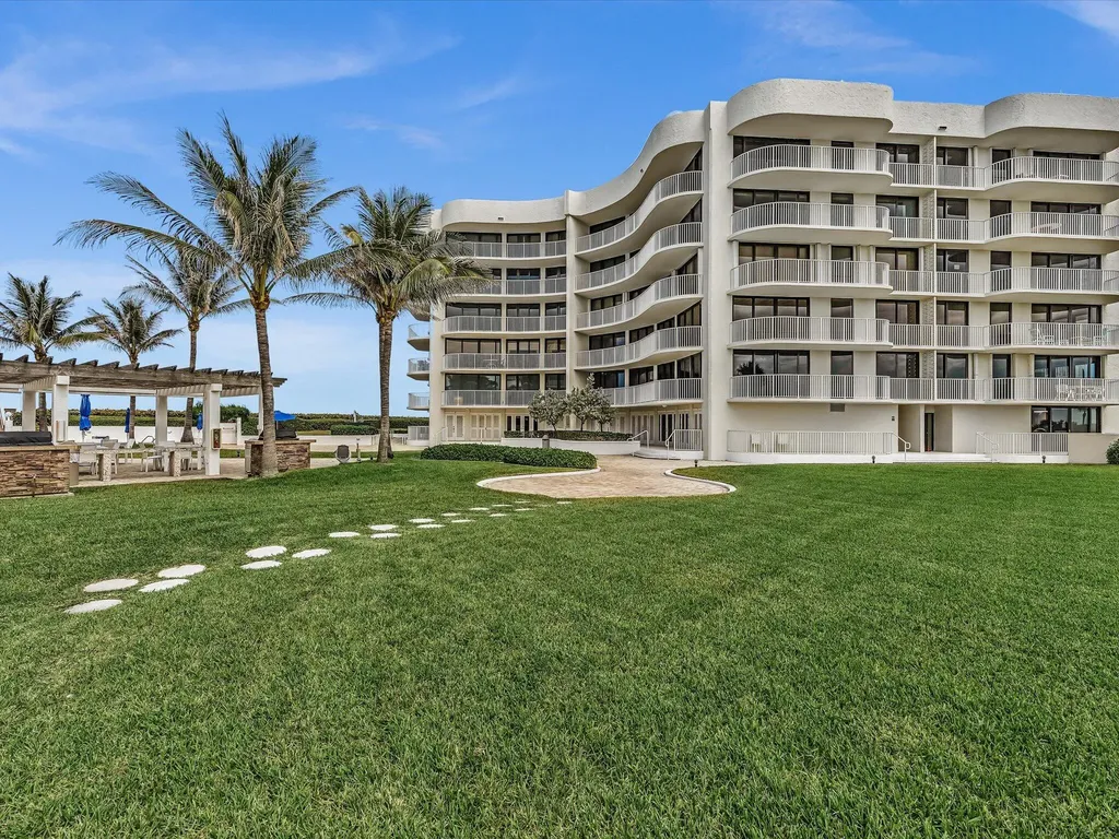 3360 S Ocean Boulevard Palm Beach FL 33480