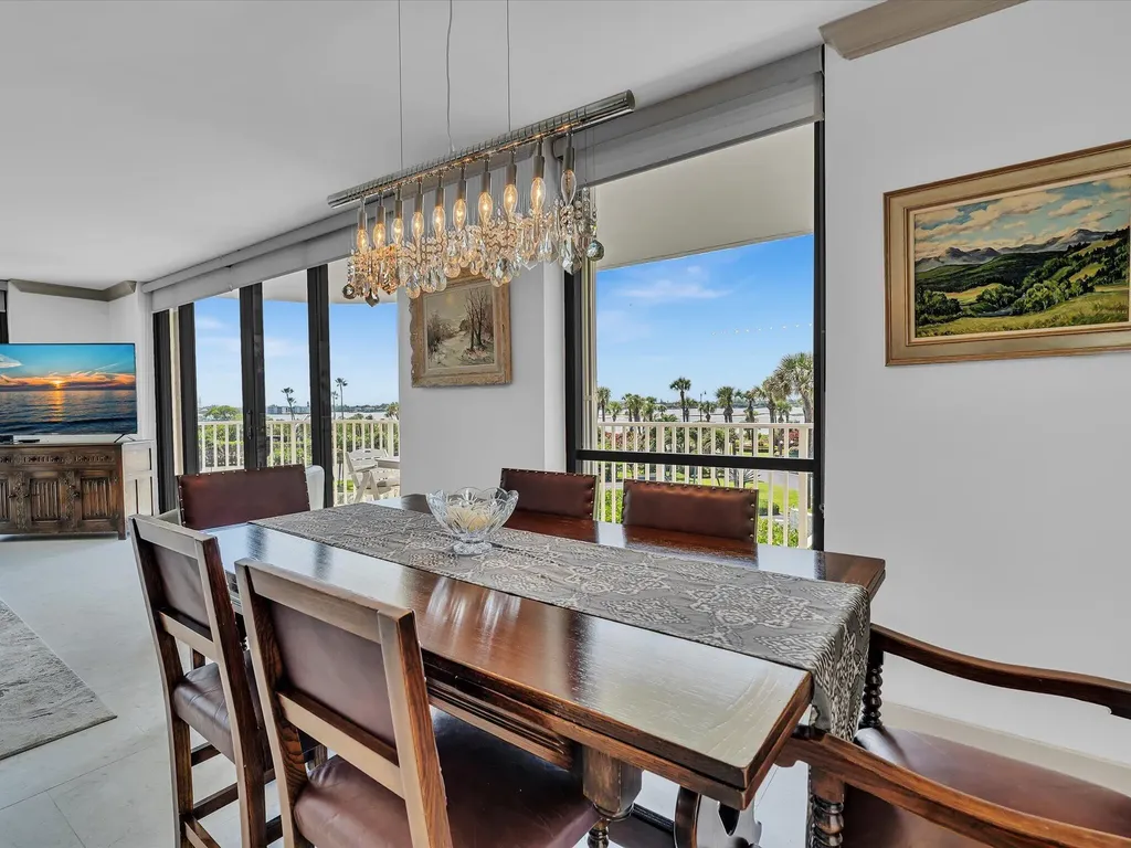3360 S Ocean Boulevard Palm Beach FL 33480