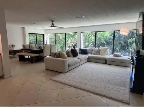 1639 Embassy Drive West Palm Beach FL 33401