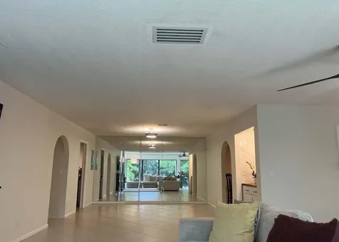 1639 Embassy Drive West Palm Beach FL 33401