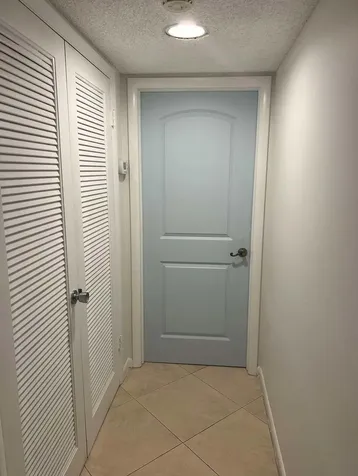 1639 Embassy Drive West Palm Beach FL 33401