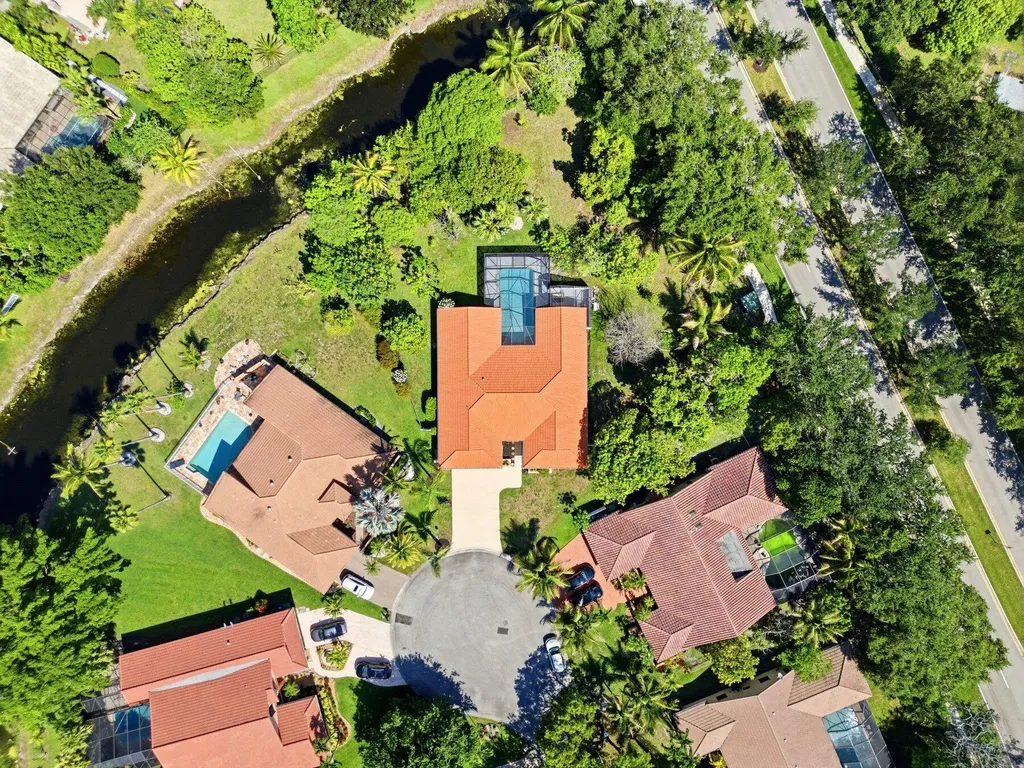 8899 NW 47th Drive Coral Springs FL 33067