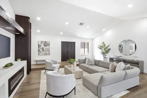 8899 NW 47th Drive Coral Springs FL 33067