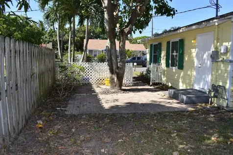 940 Bignonia Road West Palm Beach FL 33405