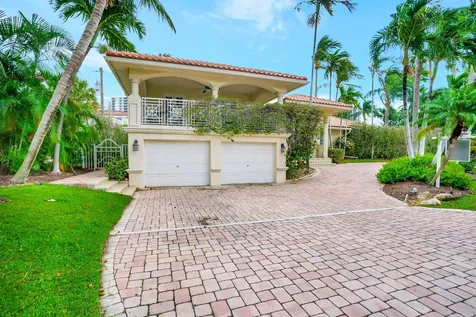 290 E Fern Drive Boca Raton FL 33432