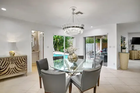 290 E Fern Drive Boca Raton FL 33432