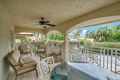 290 E Fern Drive Boca Raton FL 33432