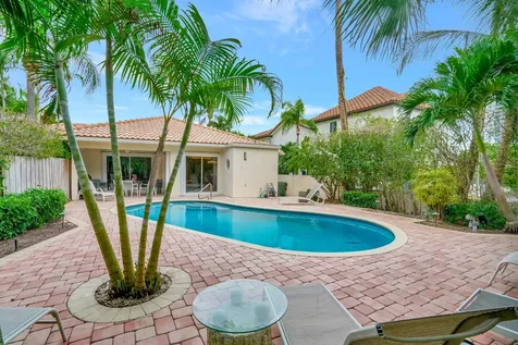 290 E Fern Drive Boca Raton FL 33432
