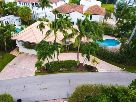 290 E Fern Drive Boca Raton FL 33432