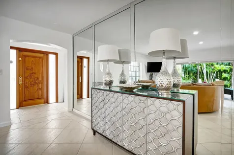 290 E Fern Drive Boca Raton FL 33432