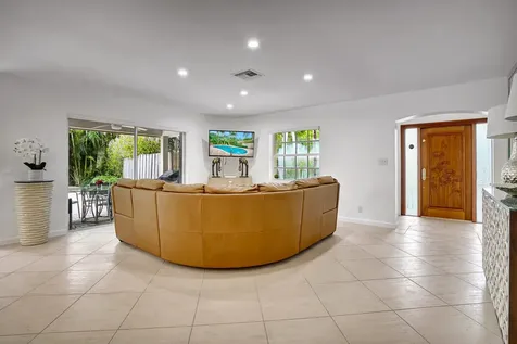 290 E Fern Drive Boca Raton FL 33432