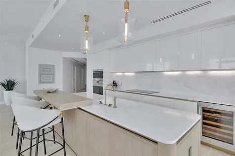 525 N Fort Lauderdale Beach Boulevard Fort Lauderdale FL 33304