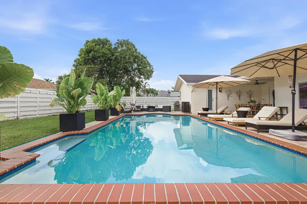 14451 SW 140th Court Miami FL 33186