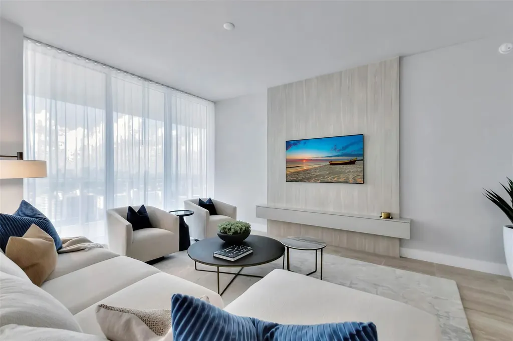525 N Fort Lauderdale Beach Boulevard Fort Lauderdale FL 33304