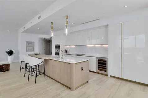 525 N Fort Lauderdale Beach Boulevard Fort Lauderdale FL 33304
