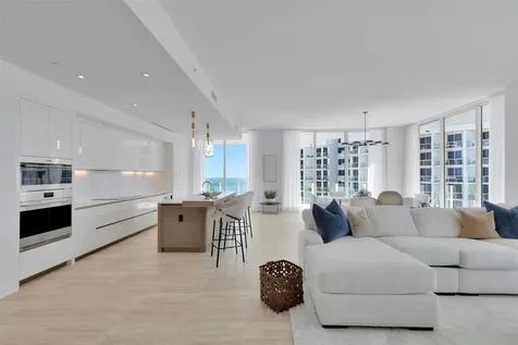 525 N Fort Lauderdale Beach Boulevard Fort Lauderdale FL 33304
