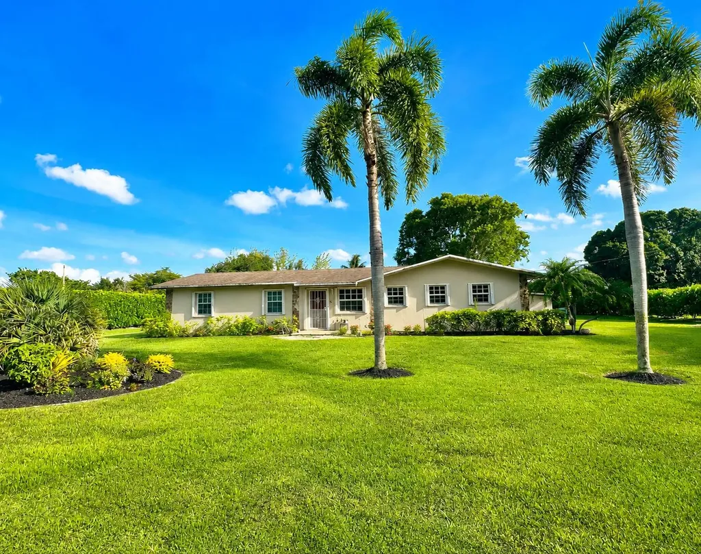 11000 SW 59th Street Davie FL 33328