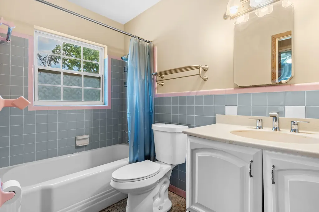 2456 Cortez Avenue Vero Beach FL 32960