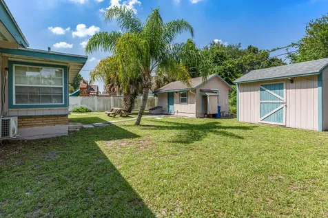 2456 Cortez Avenue Vero Beach FL 32960