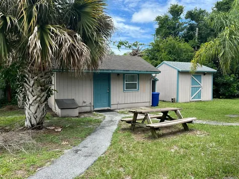 2456 Cortez Avenue Vero Beach FL 32960