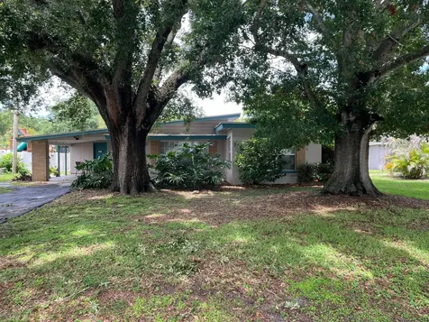 2456 Cortez Avenue Vero Beach FL 32960