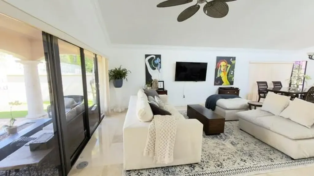 706 Via Genova Deerfield Beach FL 33442
