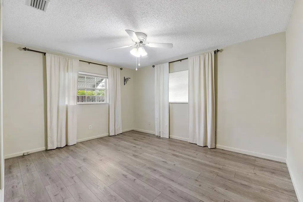 1101 NE 35th Street Pompano Beach FL 33064
