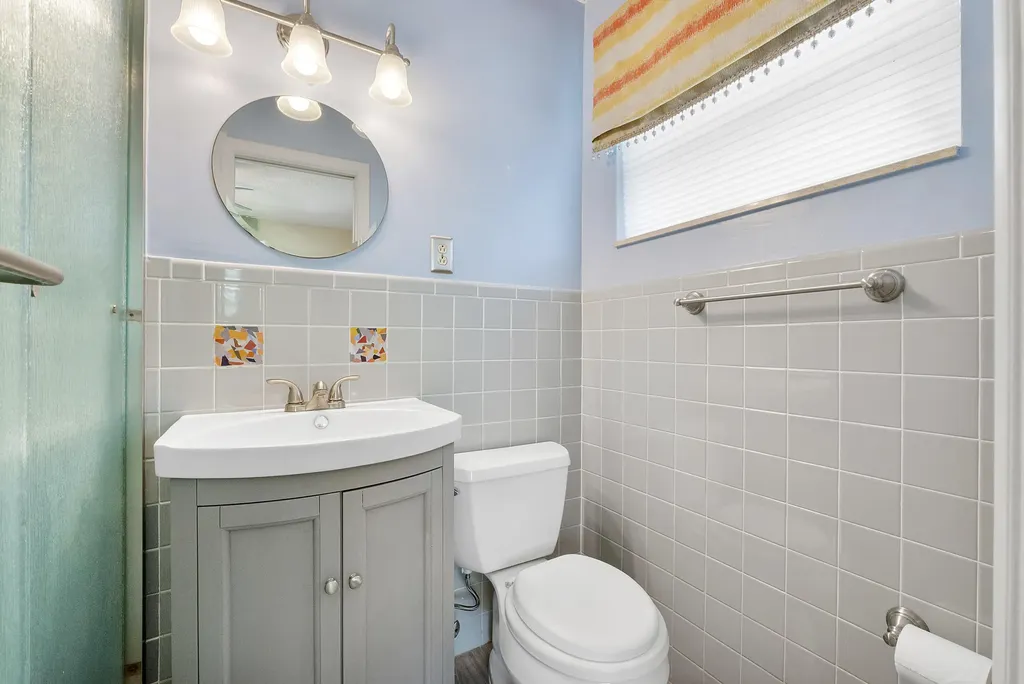 1101 NE 35th Street Pompano Beach FL 33064