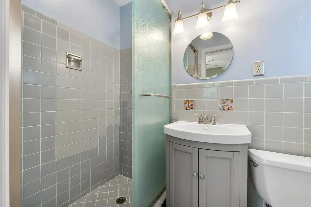 1101 NE 35th Street Pompano Beach FL 33064